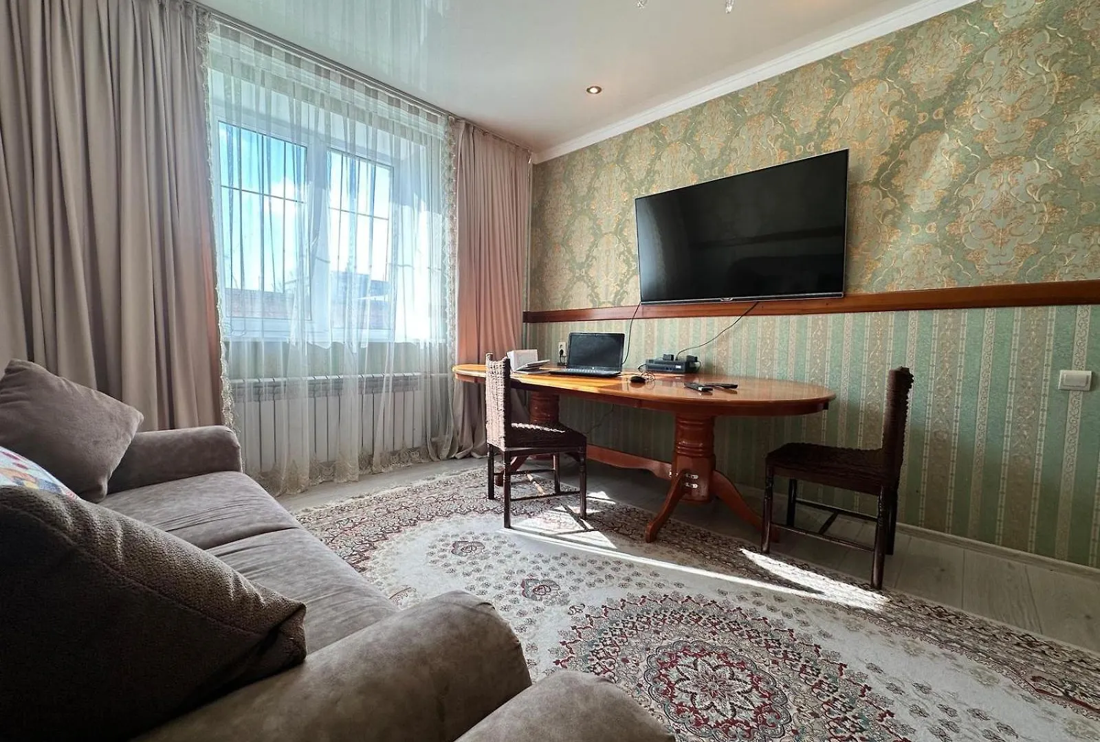 Gagarin Comfort Stay 0*, Almaty